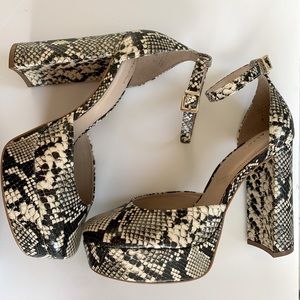 Mary jane platform heel